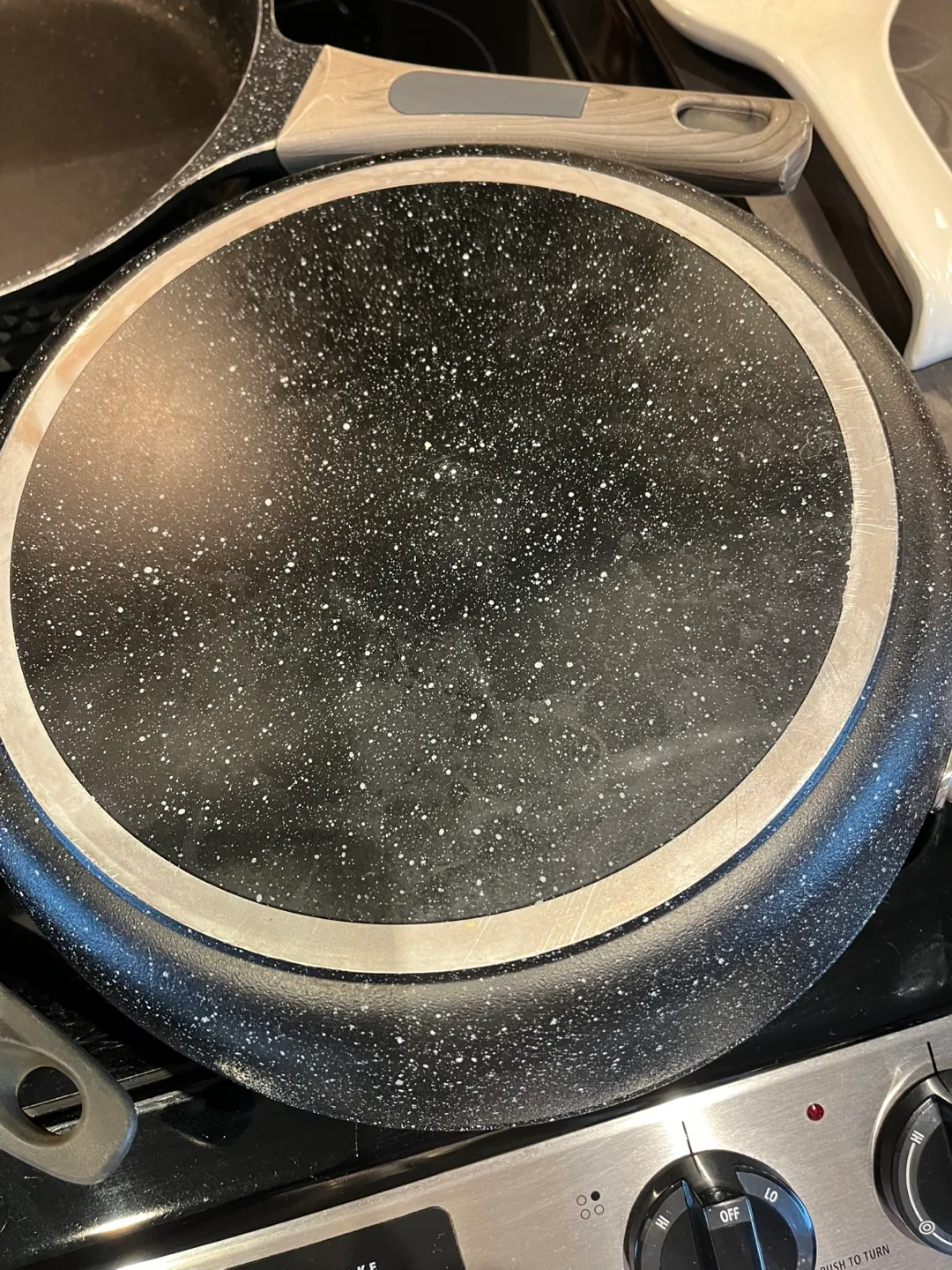 Set of 3 Non Stick Fry Pans image indicator(3)