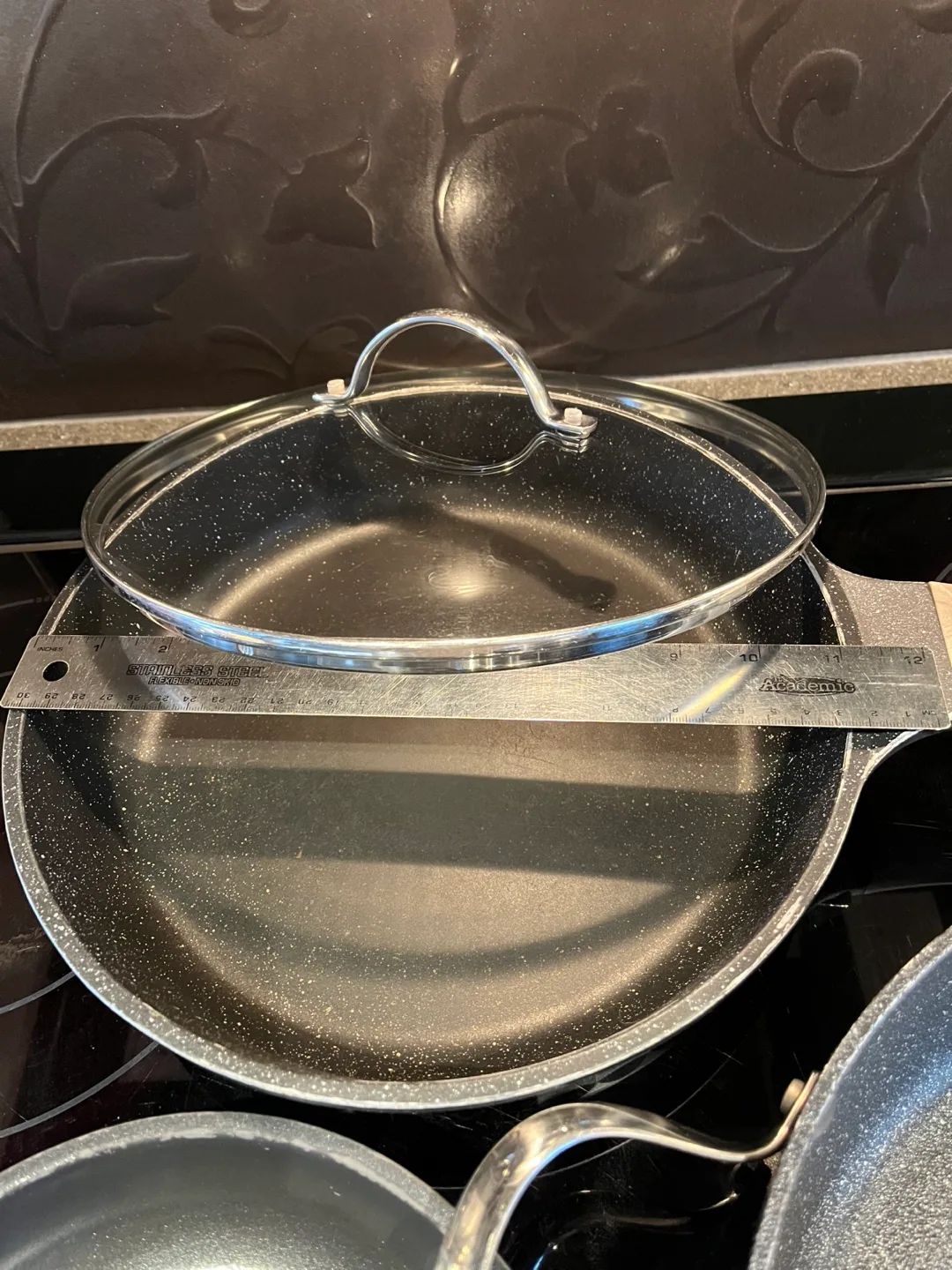 Set of 3 Non Stick Fry Pans image indicator(5)