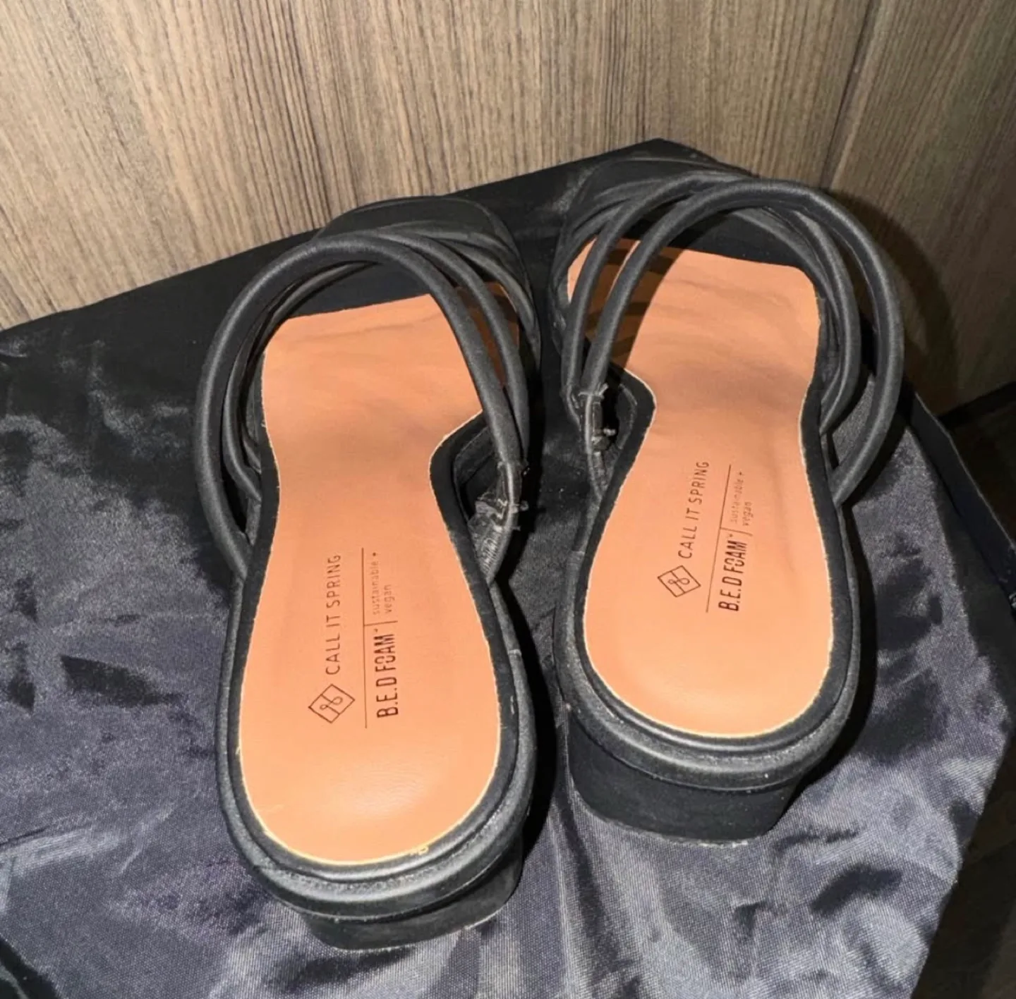 Woman Flat Shoes Sandals image indicator(5)