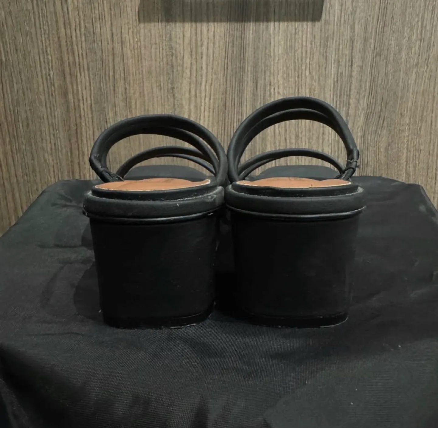 Woman Flat Shoes Sandals image indicator(2)