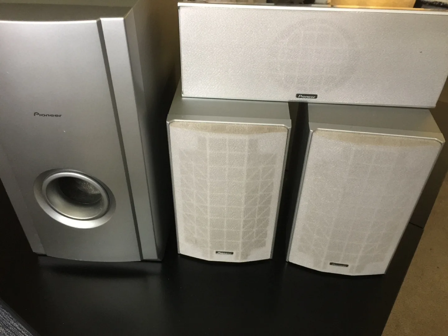 MAKE AN OFFER/Pioneer stereo system/Pls read details below image indicator(7)