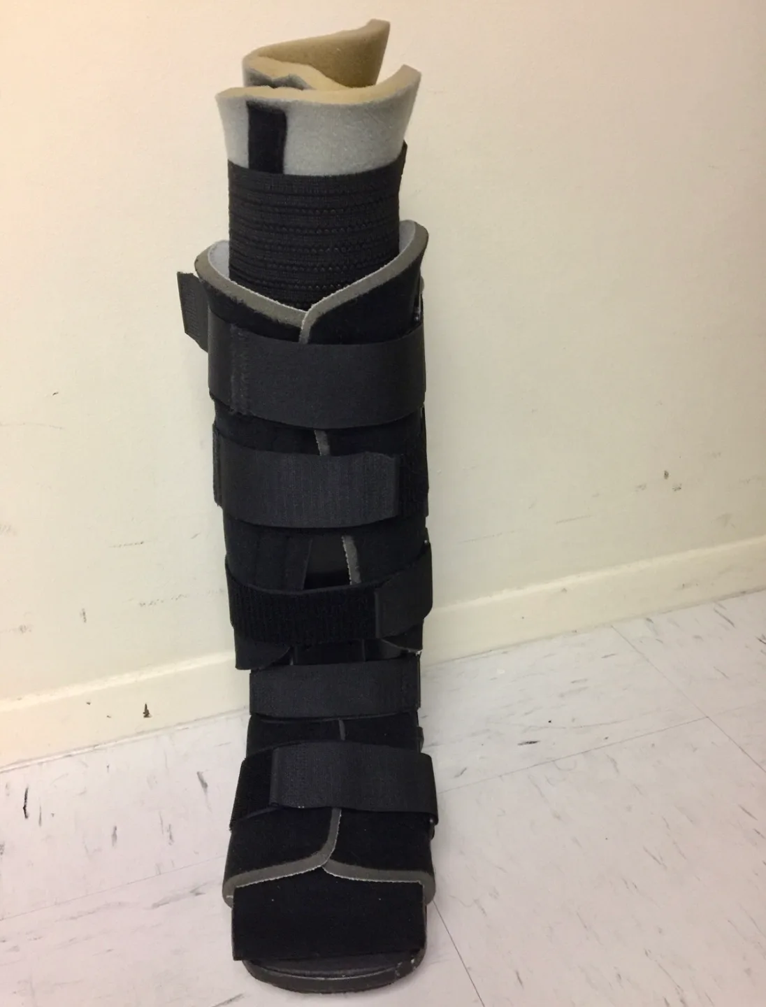 Air-Cast Boot/Cast Shoes image indicator(2)