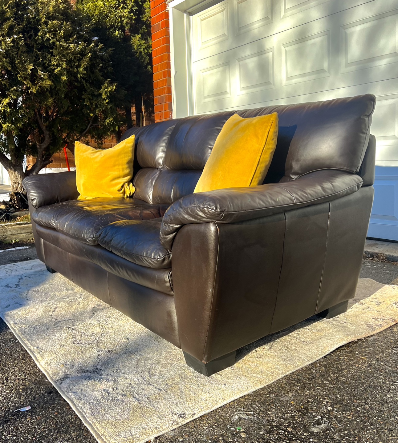 *FREE DELIVERY* Black Leather 3-Seater Sofa for Sale - photo 4