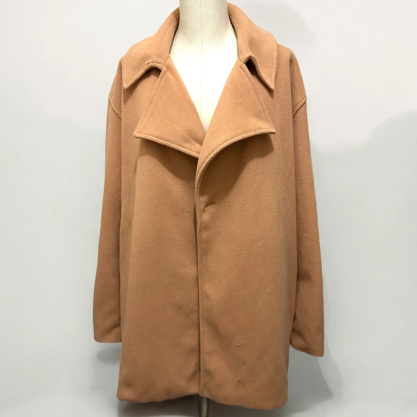 Bundle: Love Tree Camel Coat & Old Navy Gray Belted Coat image indicator(4)