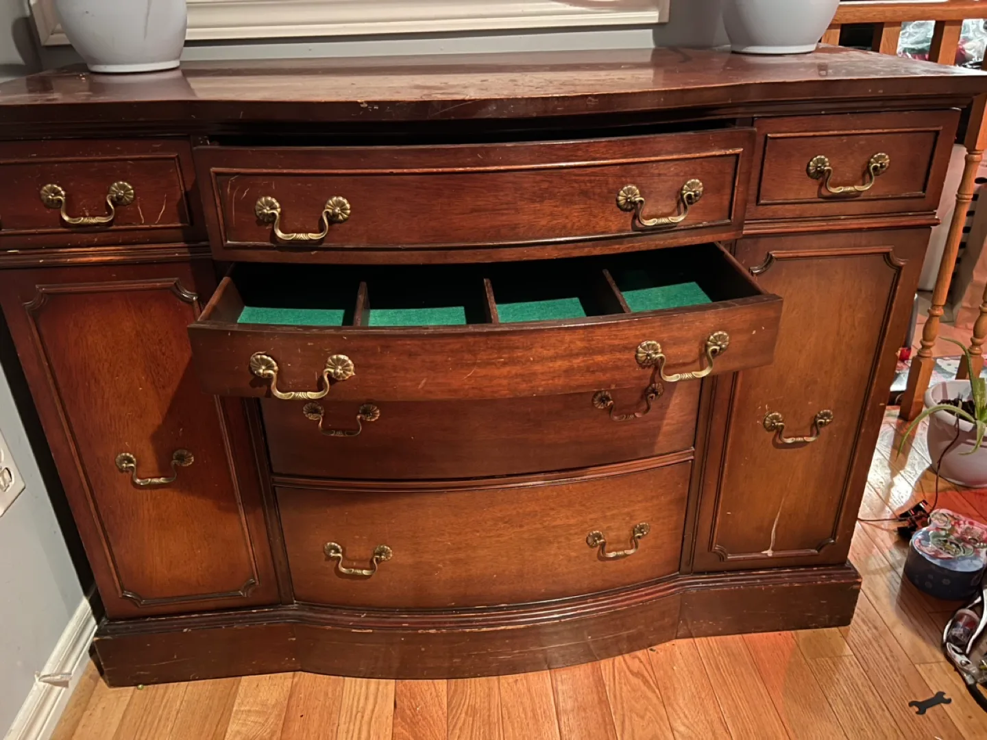 Vintage Wooden Cabinet image indicator(5)