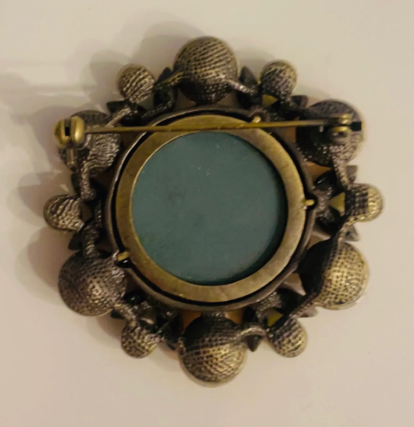 Large Orange Rhinestone Brooch image indicator(3)