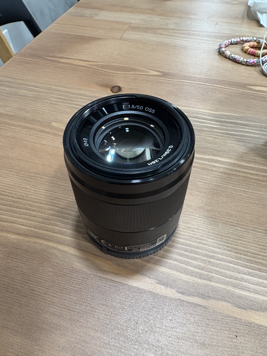 Sony E 50mm f/1.8 OSS Lens - photo 3