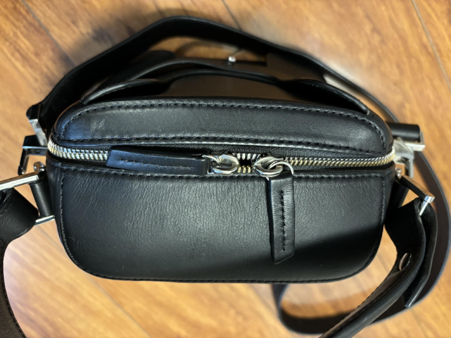 WANT Les Essentiels Black Leather Crossbody Bag - photo 5