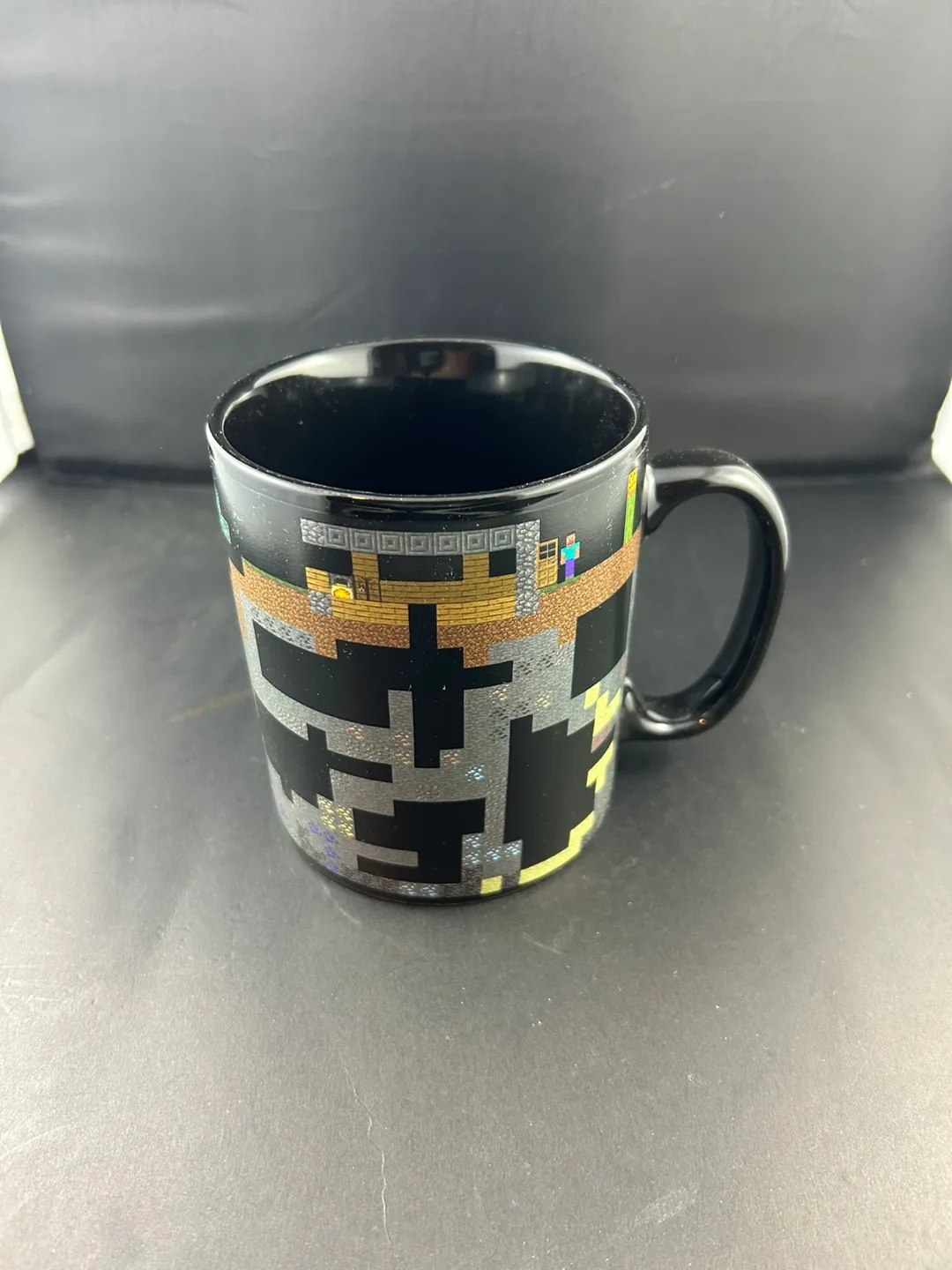 Minecraft Creeper Heat Changing Mug. New in box. image indicator(4)