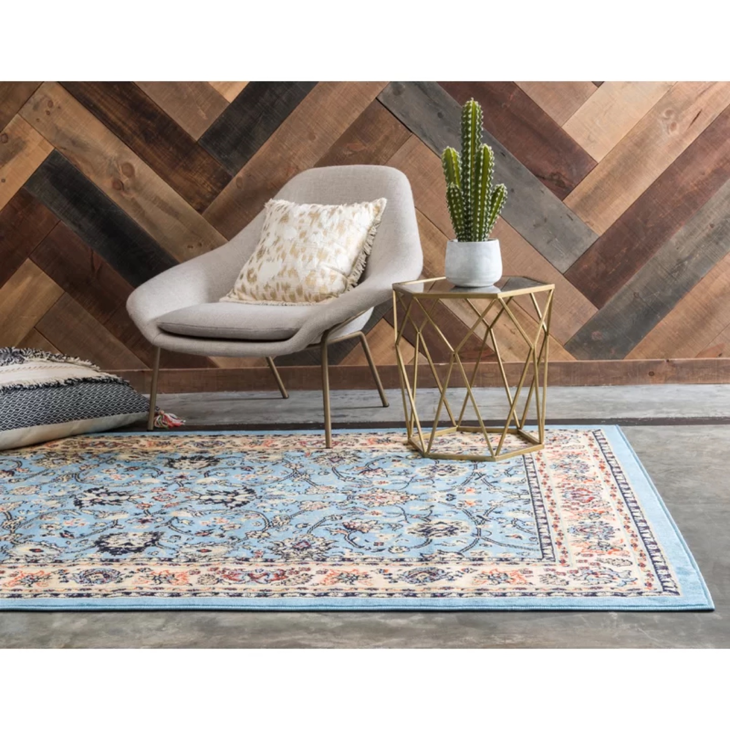 Blue and Cream Floral Area Rug - photo 5