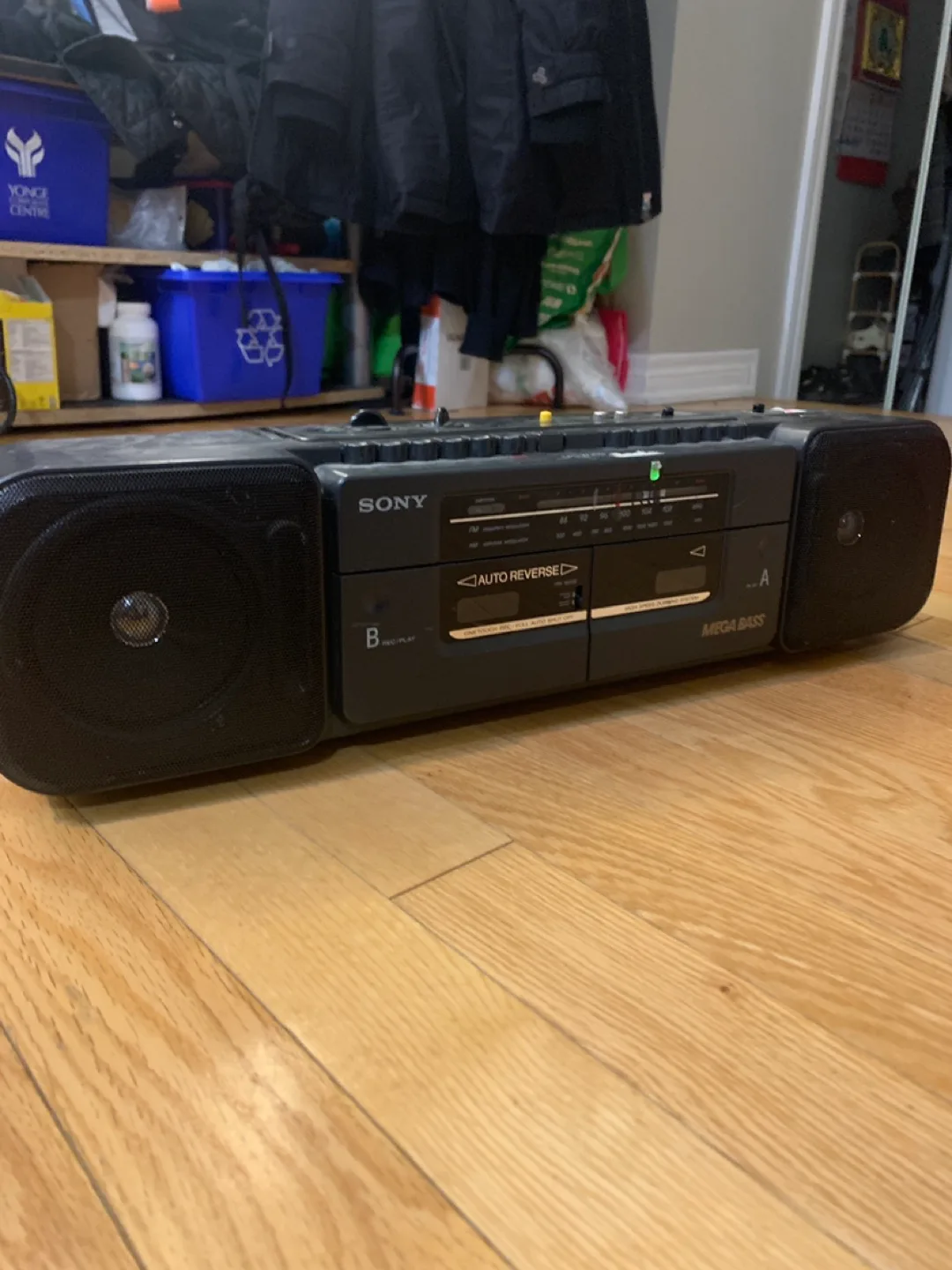 ‼️MUST GO‼️ vintage Sony CFS-W308 radio cassette-corder image indicator(7)