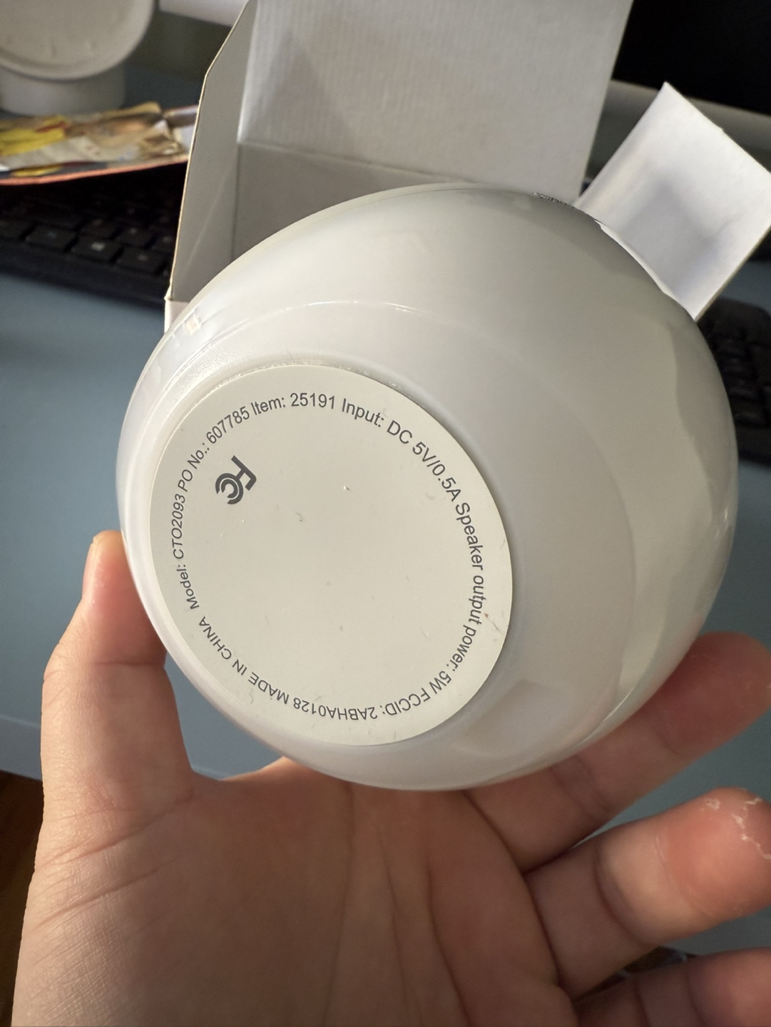 Brand new Bluetooth Speaker with Night Light and Timer - photo 4