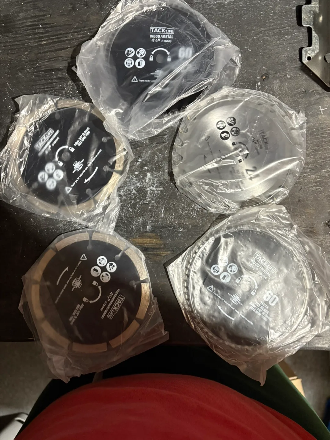 Tacklife TCS115A Mini Circular Saw with Laser image indicator(5)