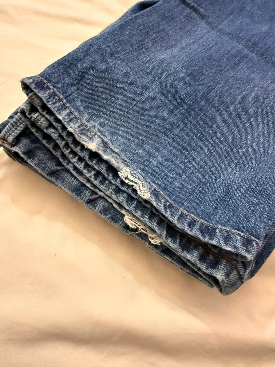 38/30 Mens' Standard Blue Jeans image indicator(7)