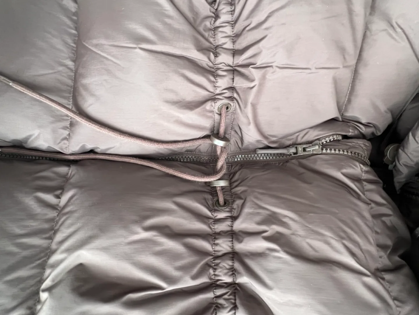 Wilfred The Chalet Puffer Jacket - Size M image indicator(4)