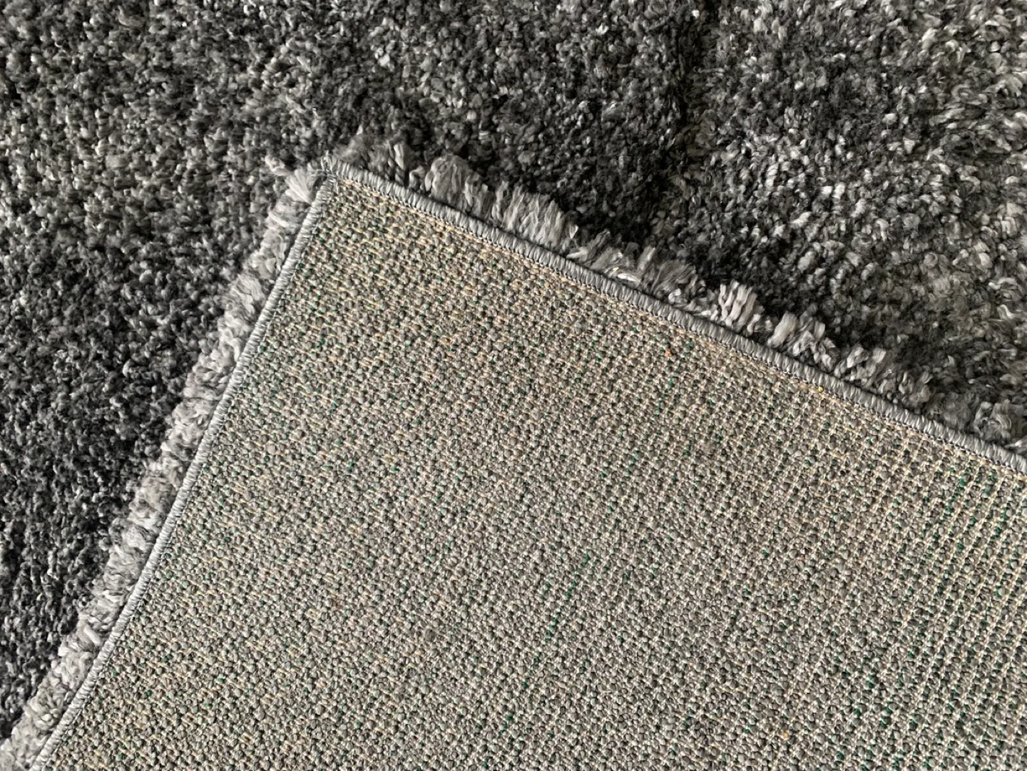 Grey Shag Rug image indicator(3)
