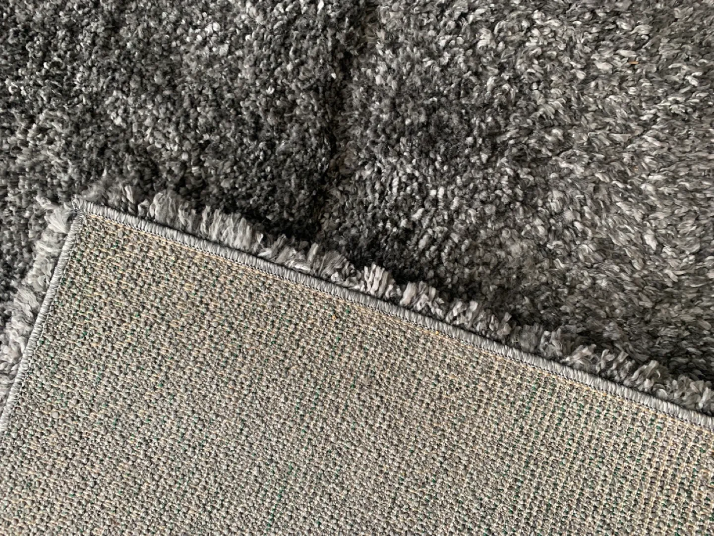 Grey Shag Rug image indicator(2)