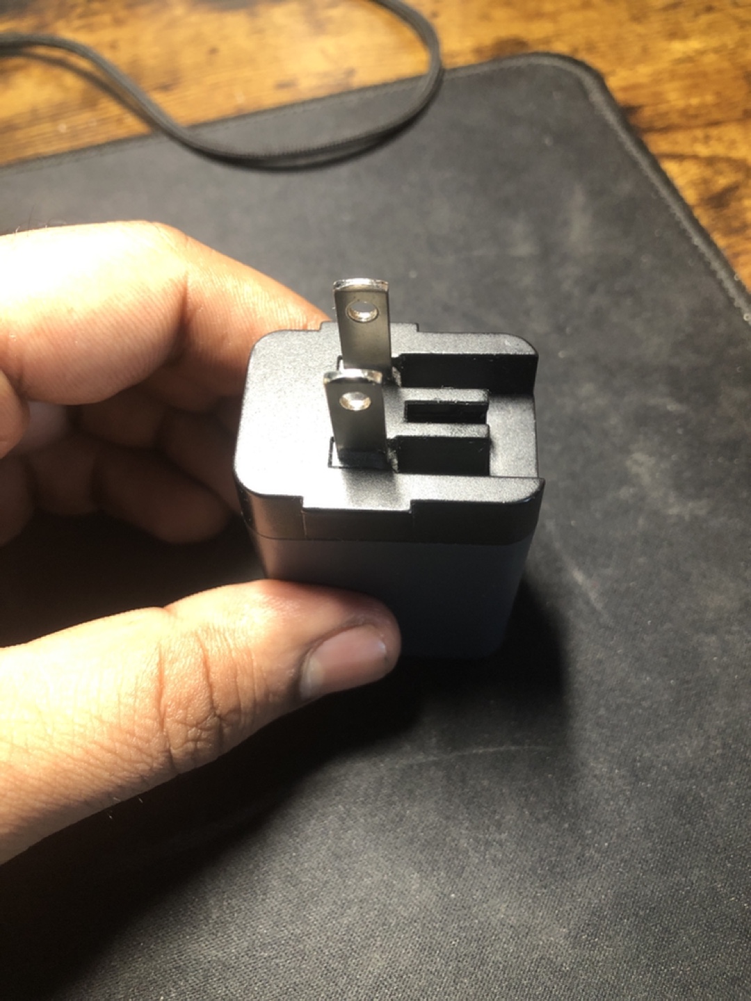 20W USB-C and USB-A Power Adapter - photo 3