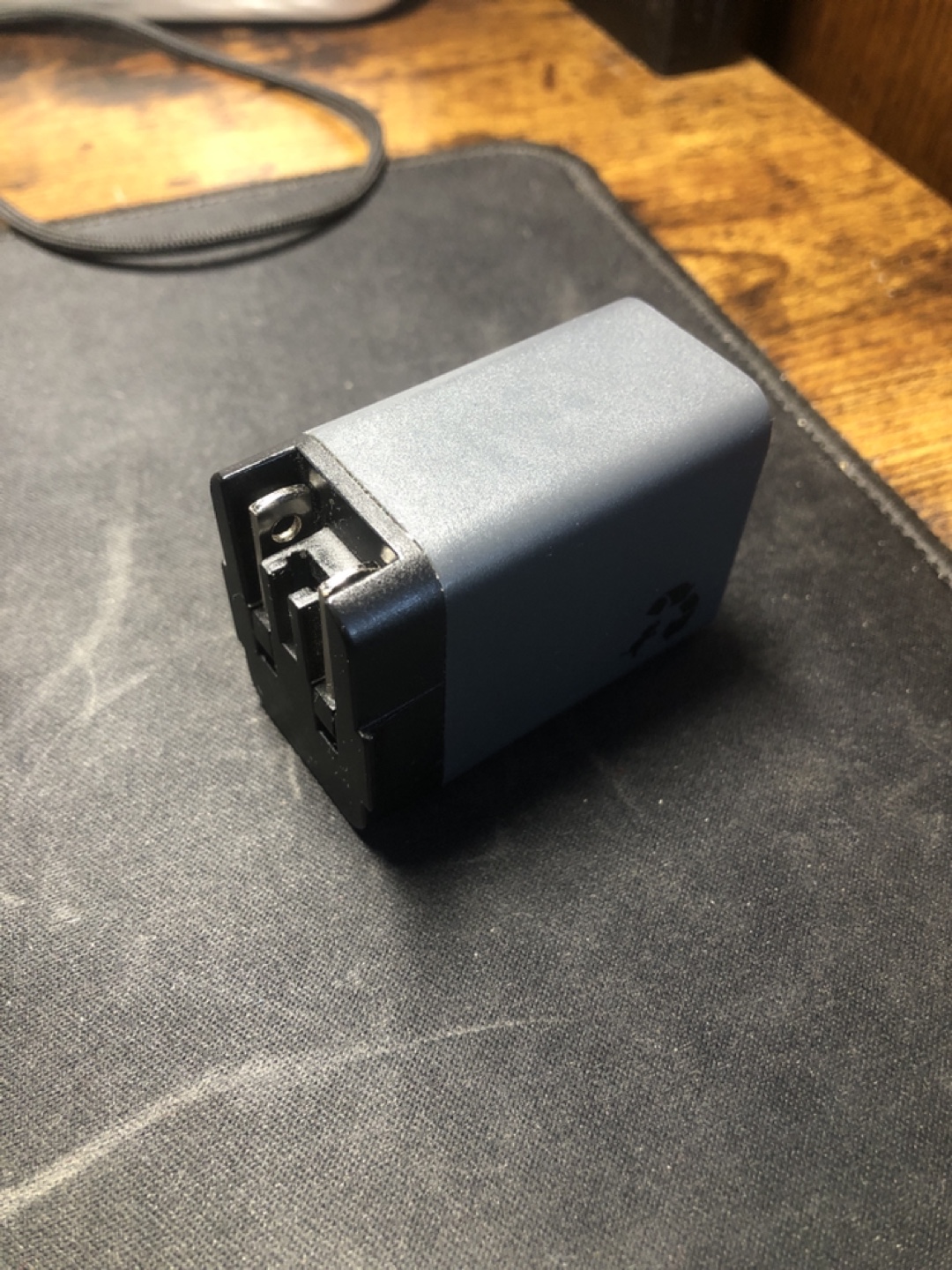 20W USB-C and USB-A Power Adapter - photo 4