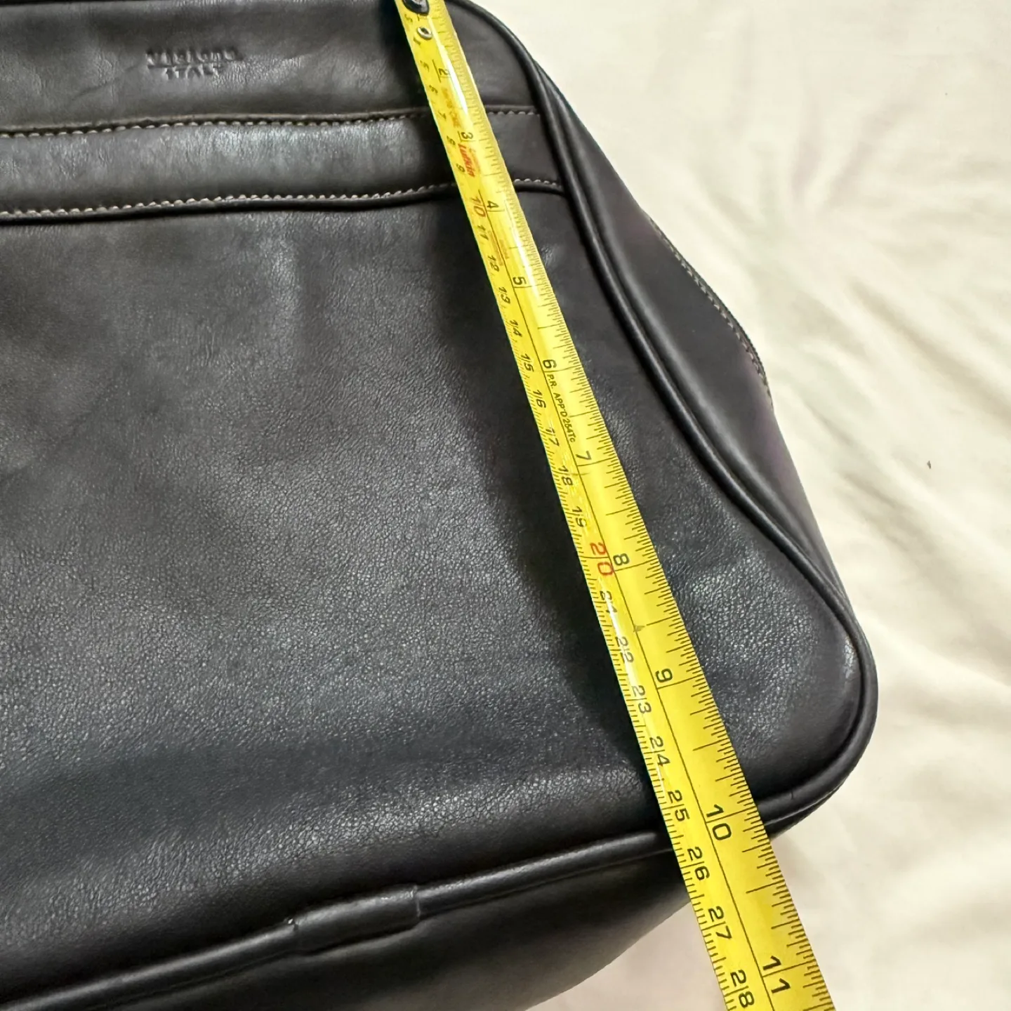 Visione Italy Leather Backpack image indicator(9)