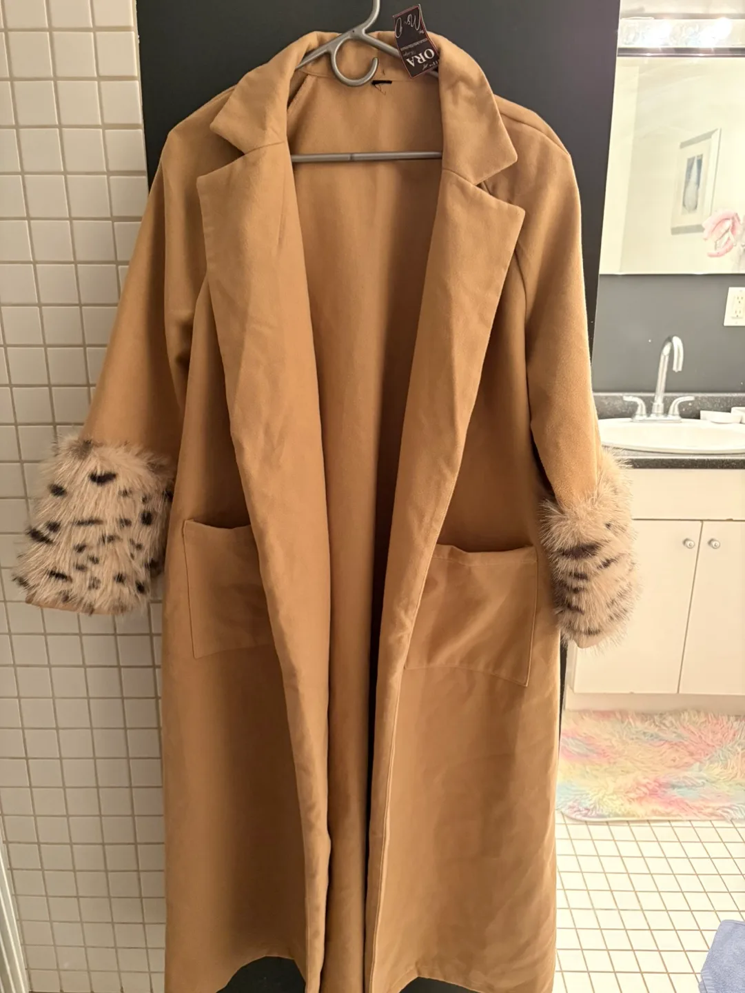 Oversized Camel Coat with Fur Trim image indicator(2)