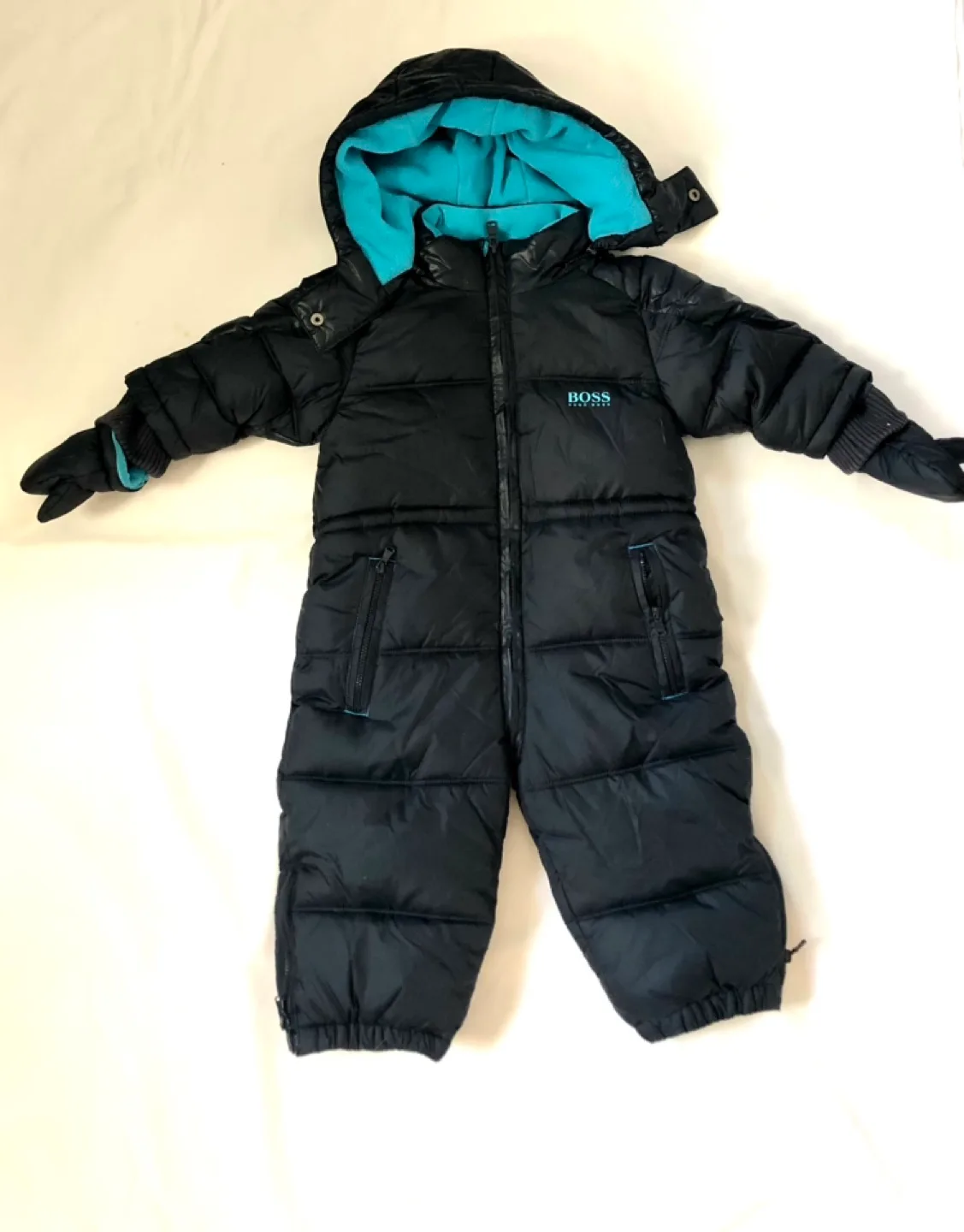 Hugo Boss Baby Snowsuit 12 Months image indicator(2)