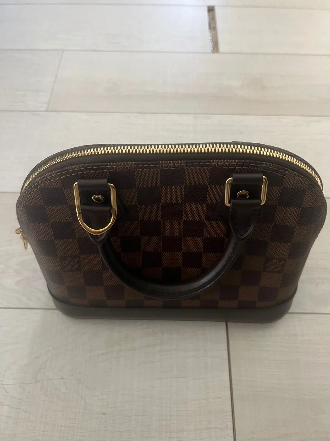 Louis Vuitton Alma BB Damier Azur image indicator(6)
