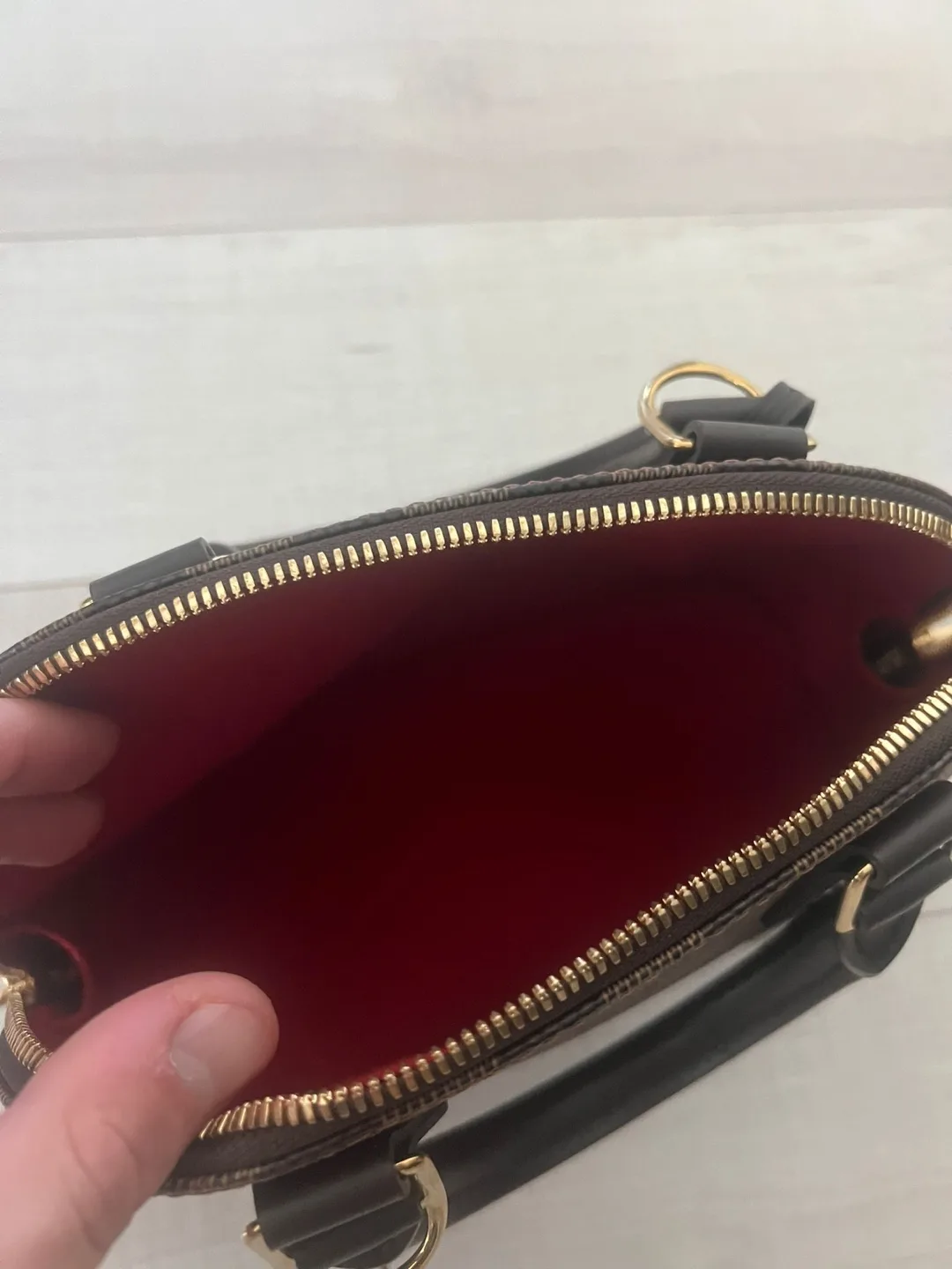 Louis Vuitton Alma BB Damier Azur image indicator(4)