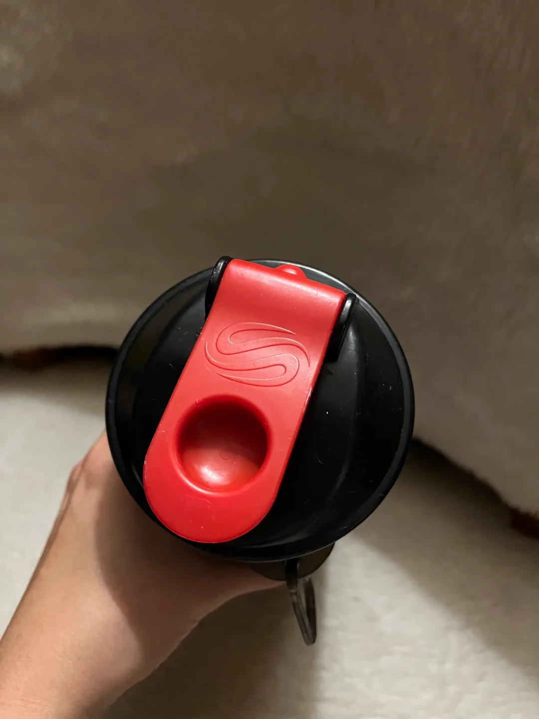 GNC Pro Performance Shaker Bottle image indicator(2)