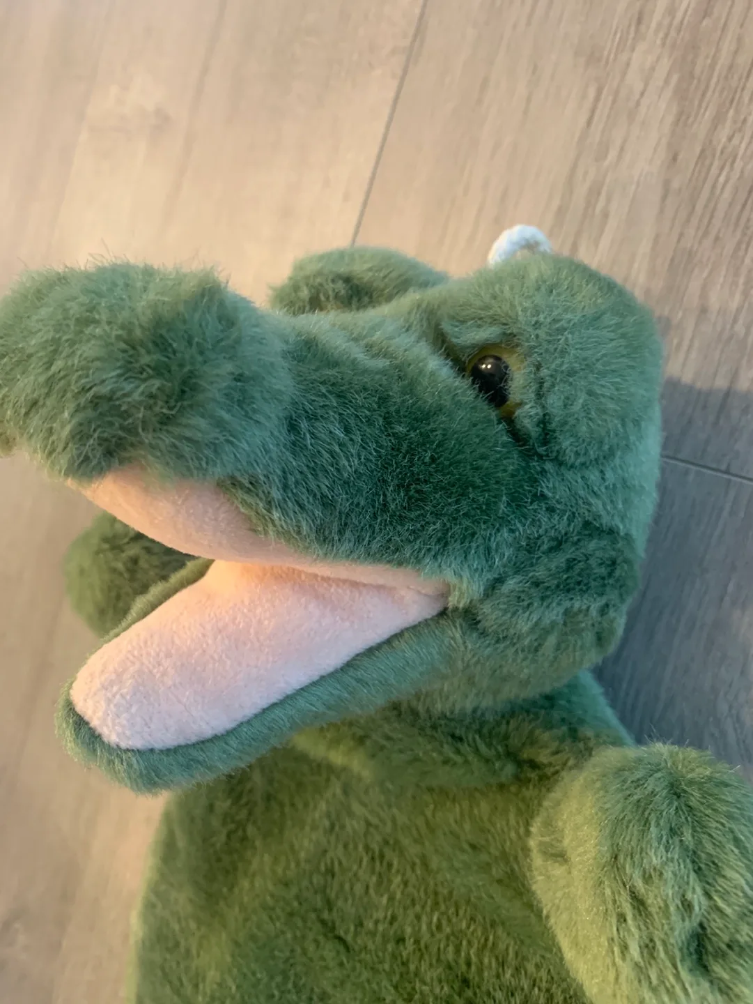 Green Alligator Hand Puppet By Kuschelwuschel image indicator(3)