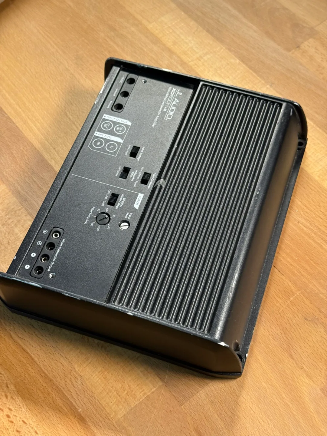 JL Audio XD600/1v2 Monoblock Subwoofer Amplifier image indicator(2)