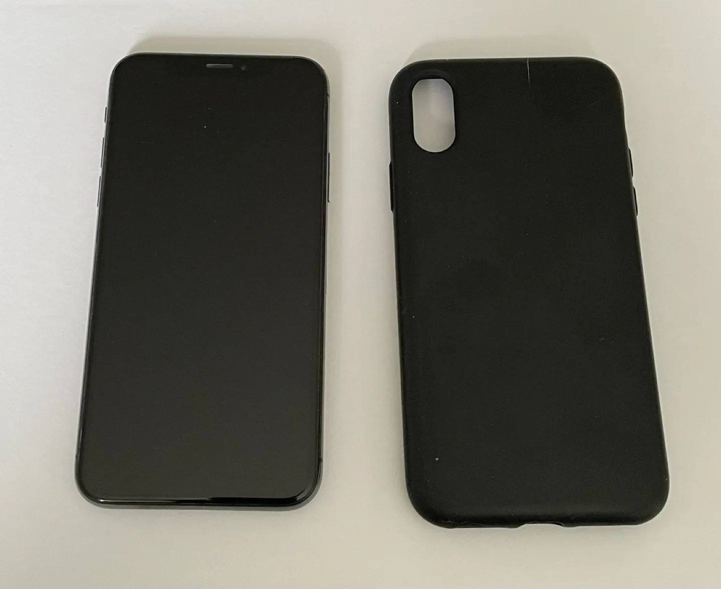 iPhone X - Excellent Condition image indicator(2)