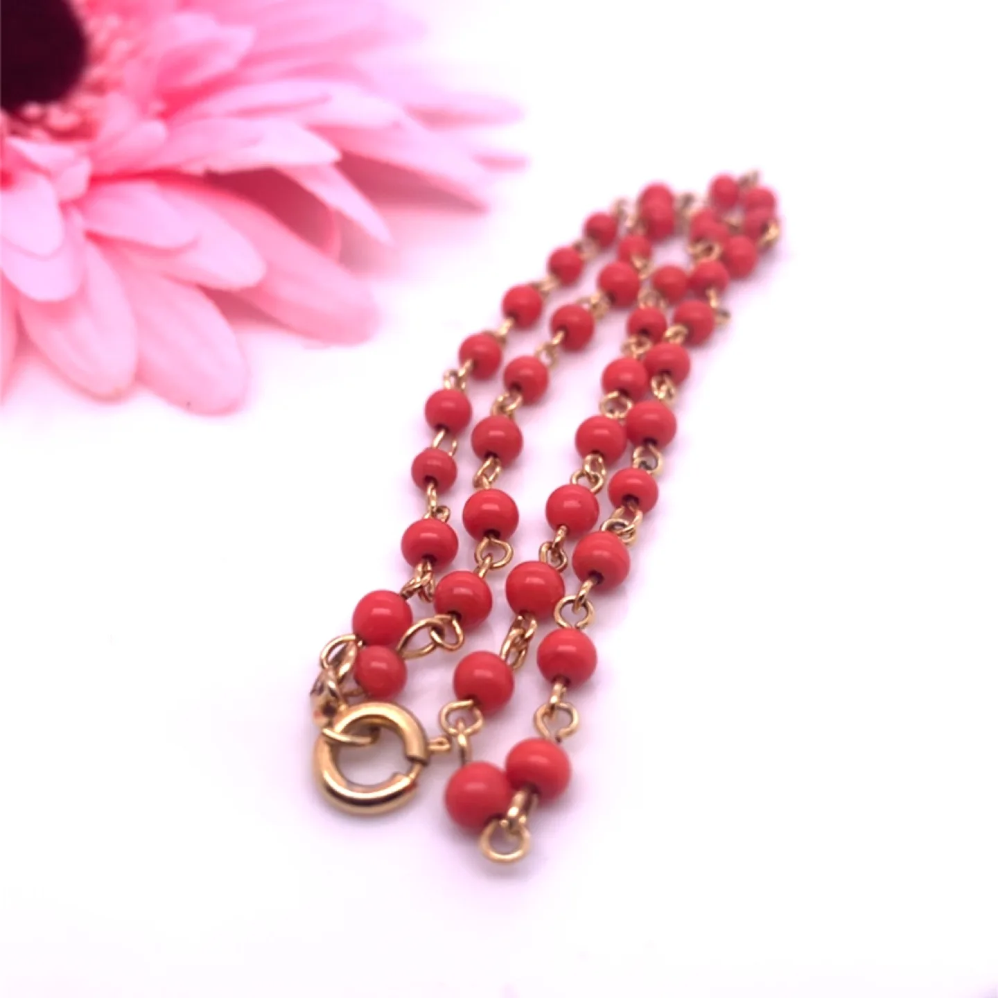 Vintage Coral and Gold Bracelet image indicator(2)