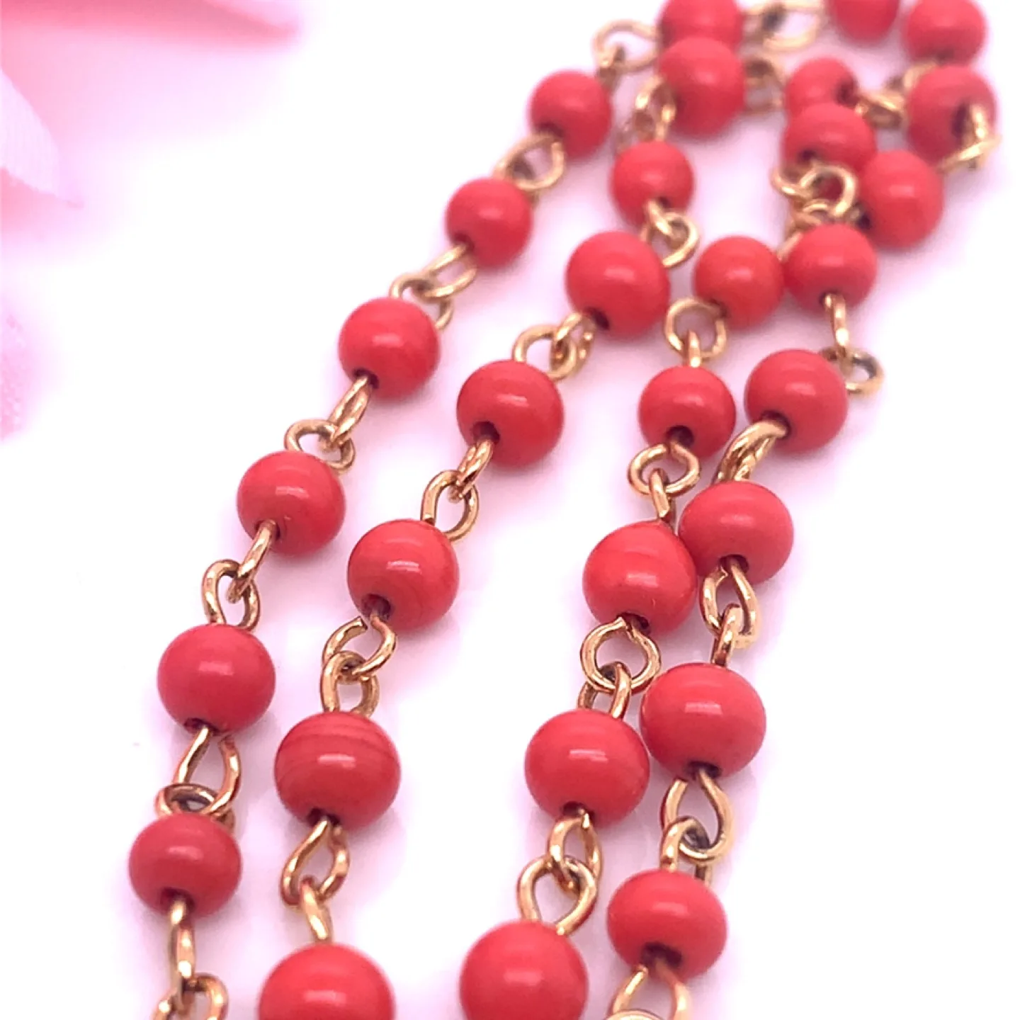 Vintage Coral and Gold Bracelet image indicator(4)