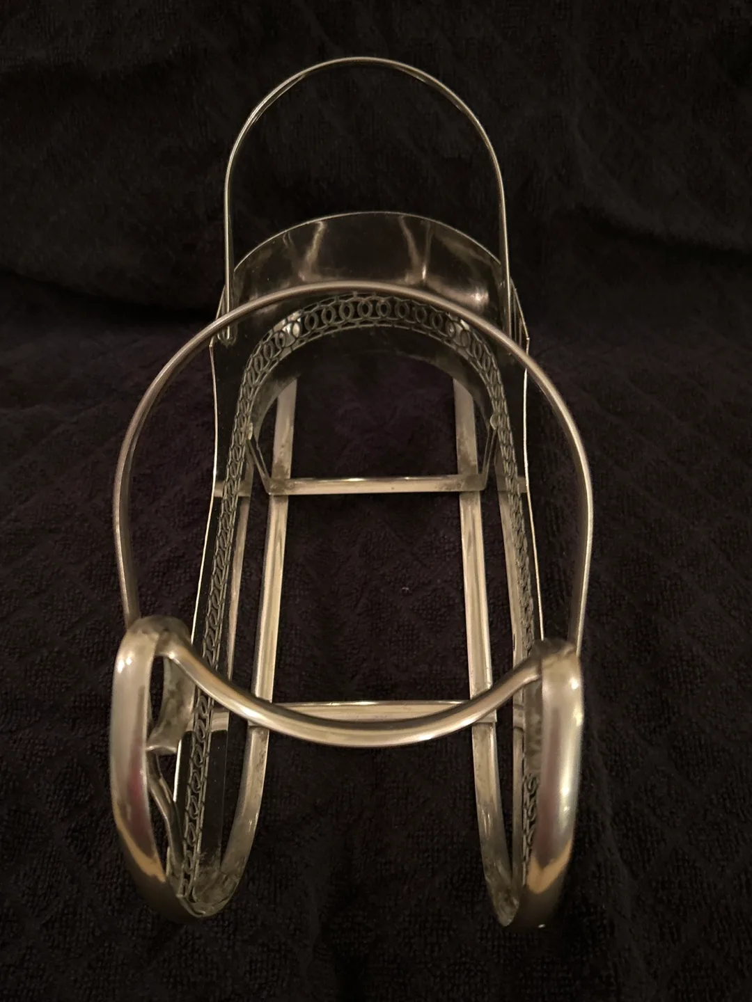 Vintage Silver Sleigh Wine Bottle Holder image indicator(4)