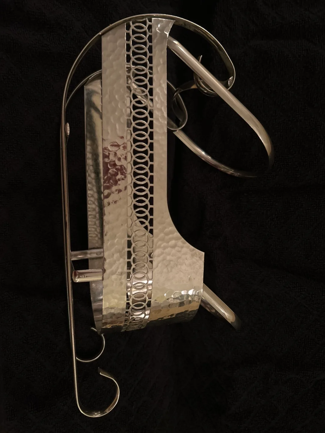 Vintage Silver Sleigh Wine Bottle Holder image indicator(3)