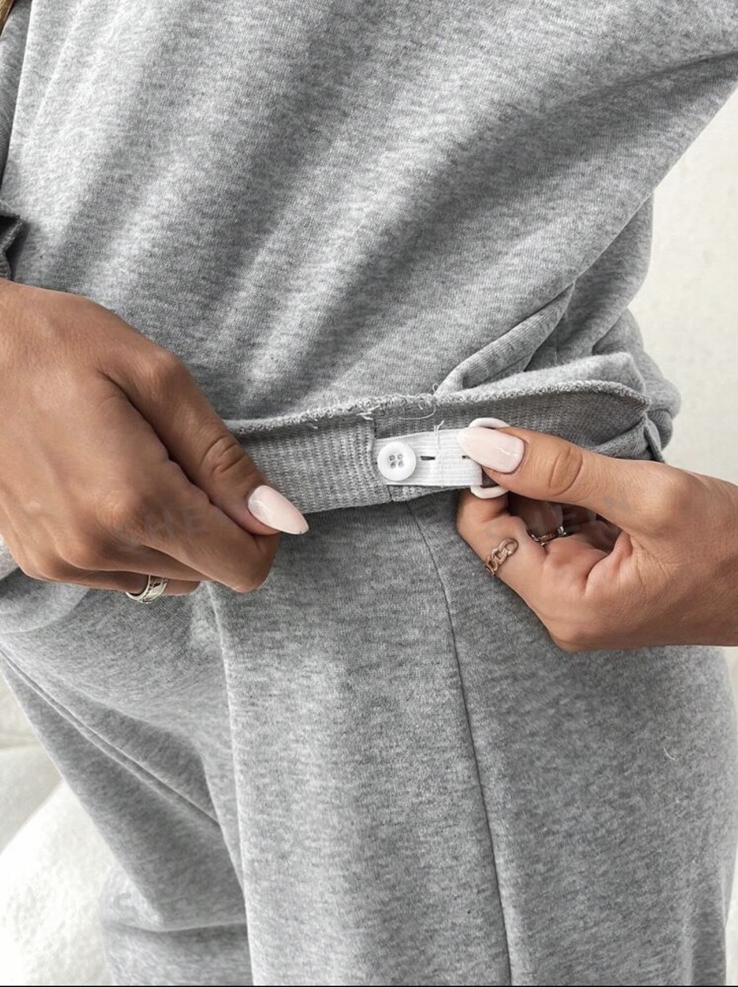 Grey Maternity Hoodie and Pants Set - photo 3