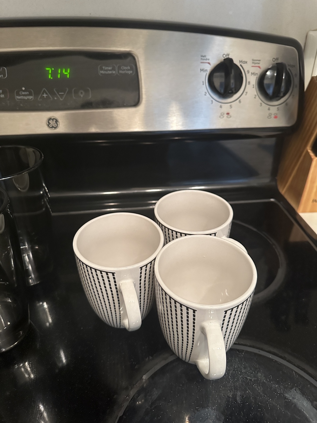 Set of 3 Glass Tumblers & Set of 3 Mugs