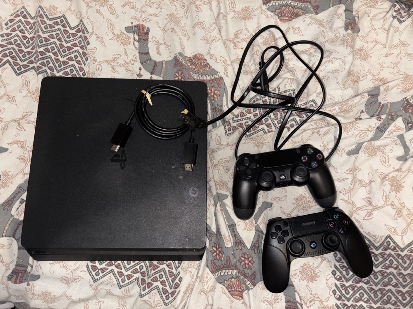 PS4 Slim Console with Two Controllers - photo 4