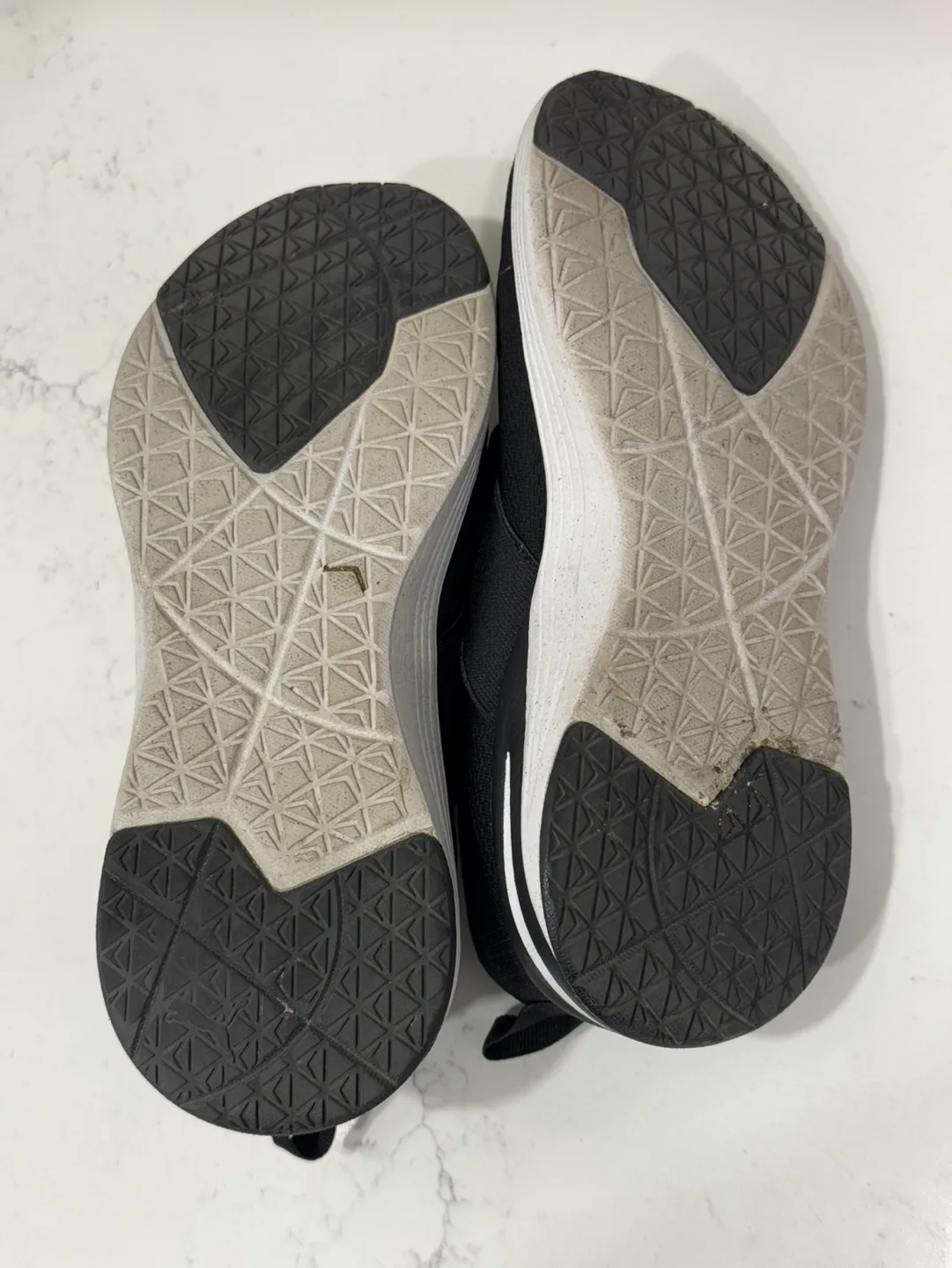 LIKE NEW WMNS 7 Puma Wired Run Slip-ons image indicator(5)