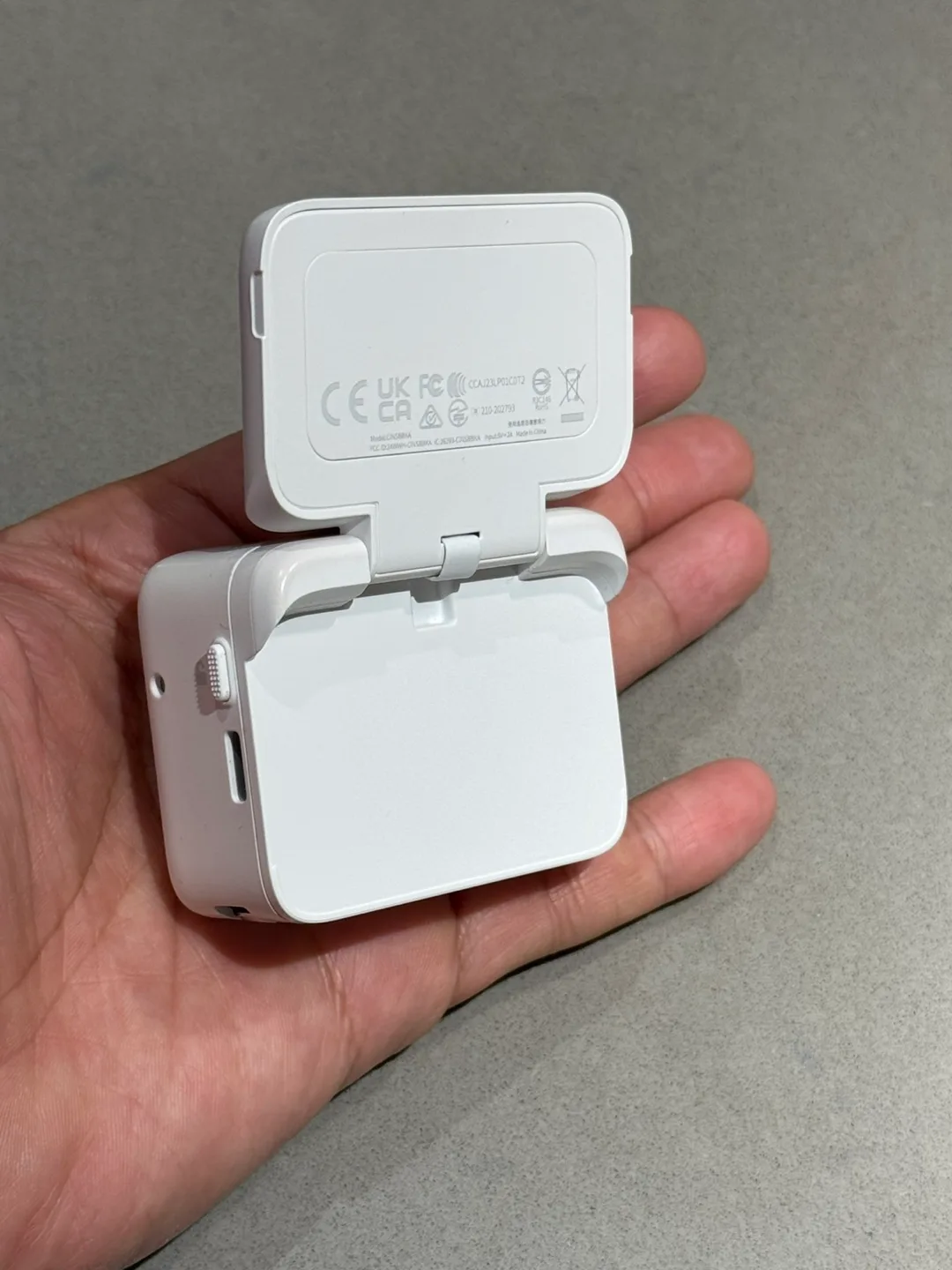 Insta360 Go 3 Only Action Pod And Accessories image indicator(5)