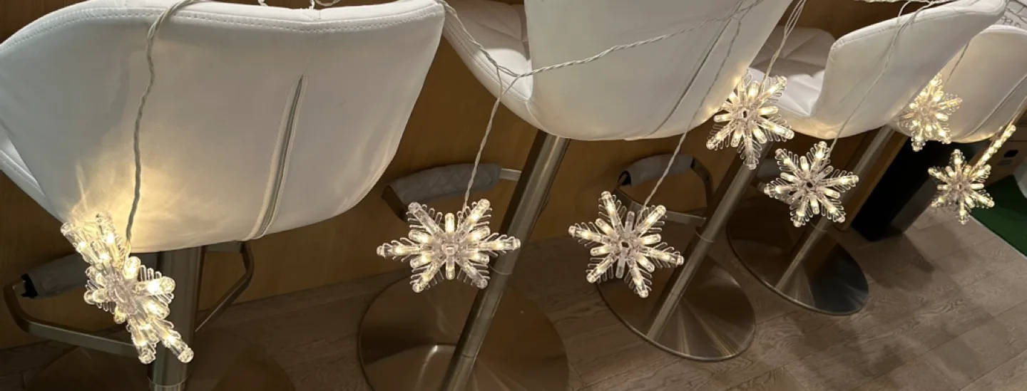 Xmas GE 96 Light Snowflake Icicle Style Lights image indicator(4)