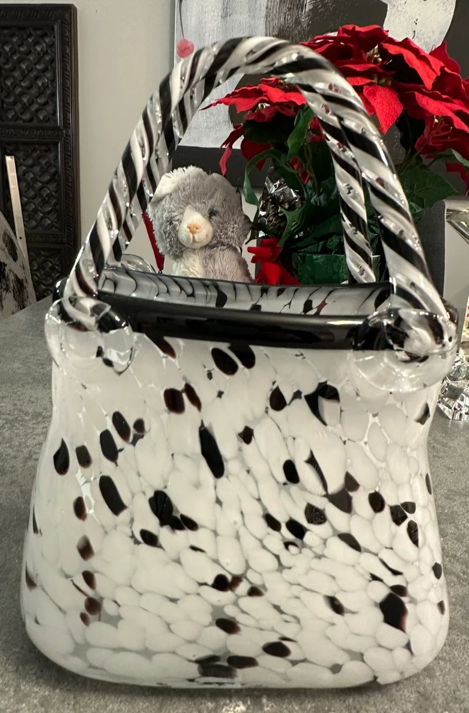 Glass Art Handbag Vase image indicator(3)