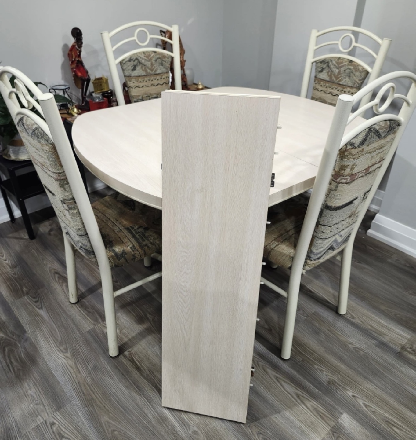 White Dining Table Set - photo 2