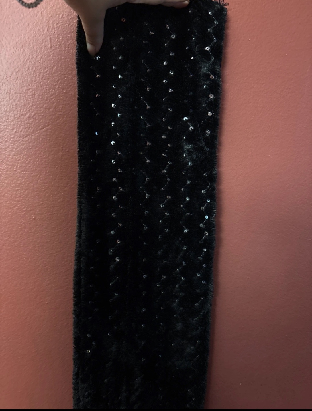 NEW Black Faux Fur Scarf with Rhinestones #Freecycle - photo 4