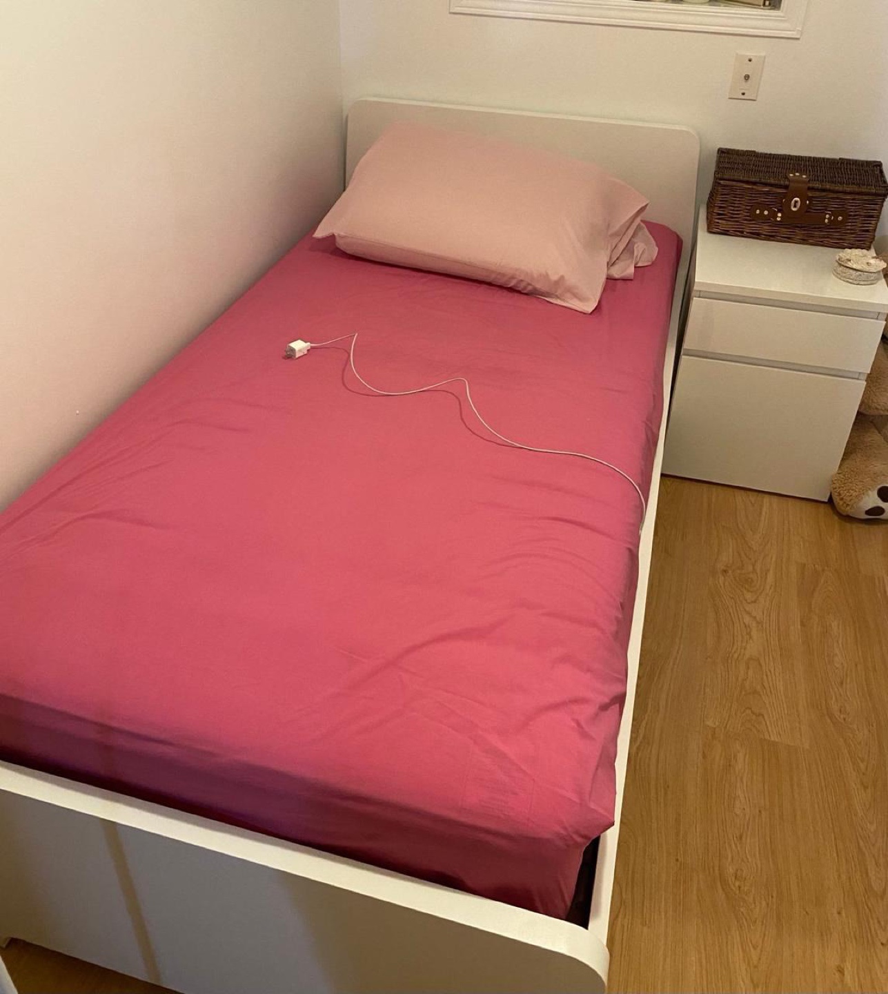 IKEA ASKVOLL Twin Bed Frame White with Mattress and Nightstand