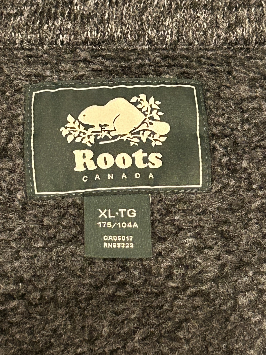 Roots Canada Men's Grey 1/4 Zip Sweater - photo 3