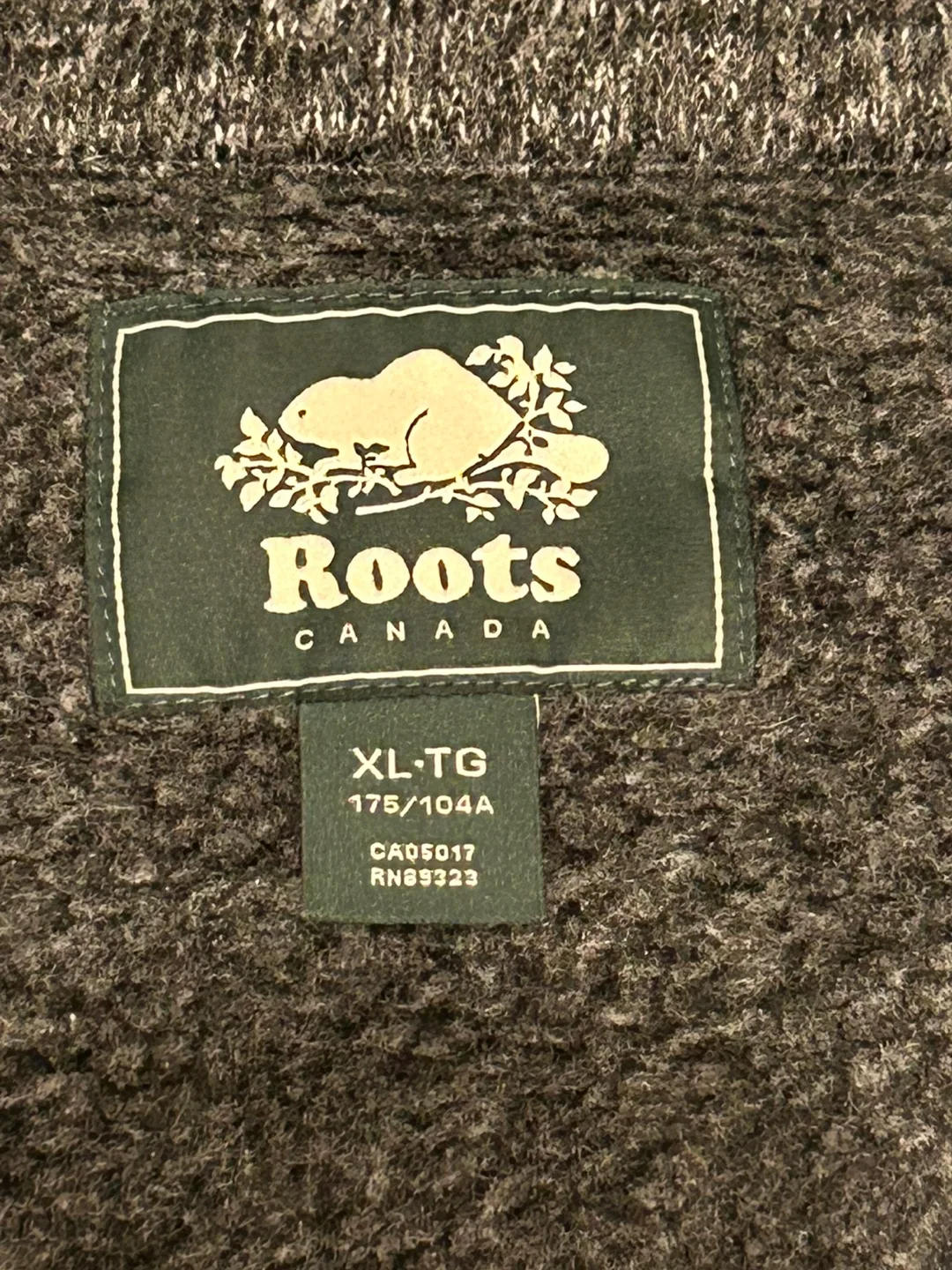 Roots Canada Men's Grey 1/4 Zip Sweater image indicator(3)