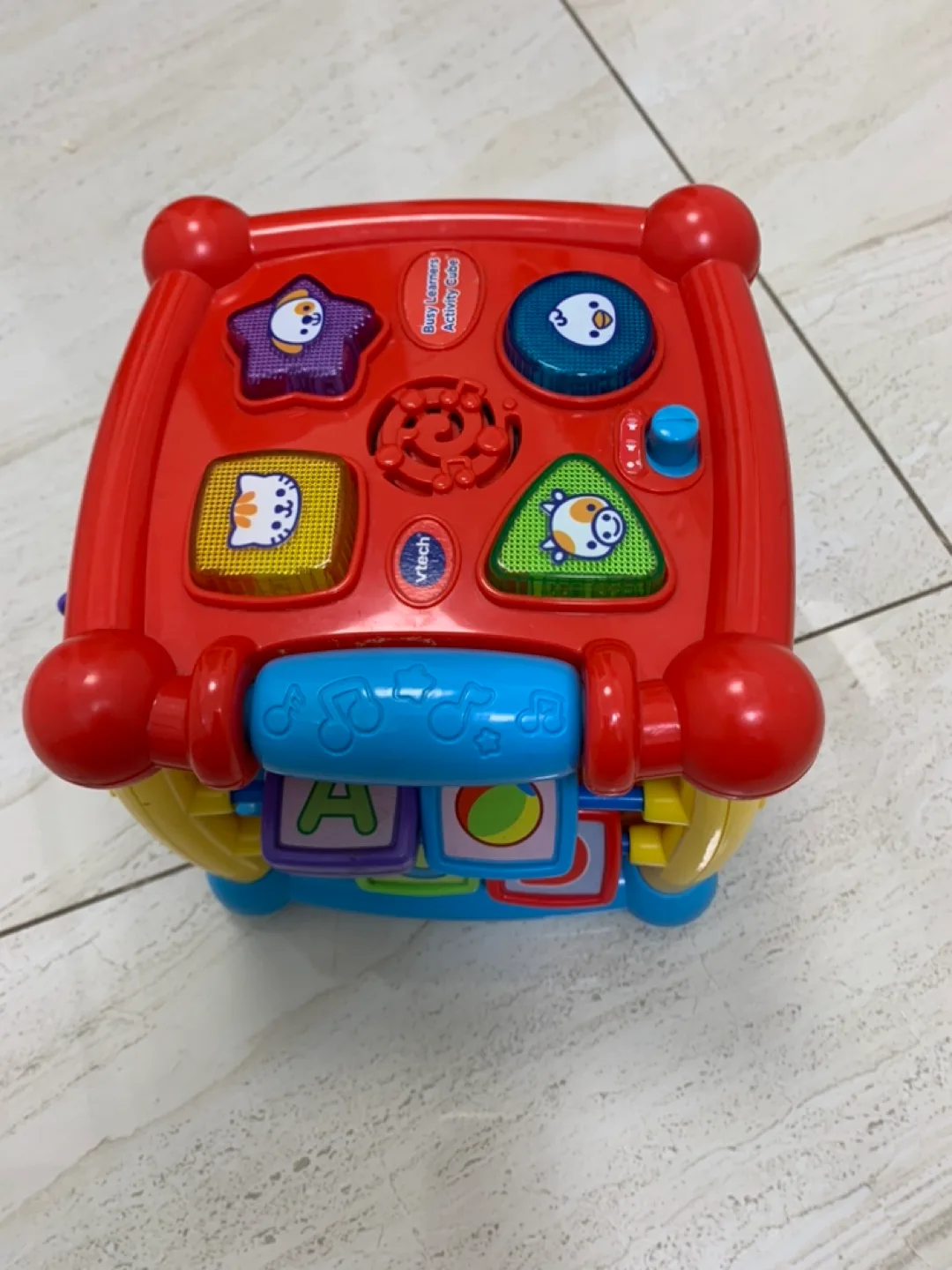 VTech Busy Learners Activity Cube image indicator(3)