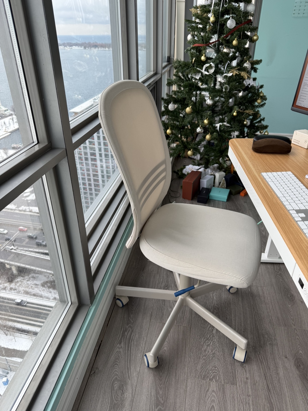 IKEA White mesh office chair